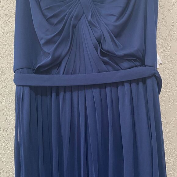 David’s Bridal Gown NWT Size 14 - Picture 5 of 5